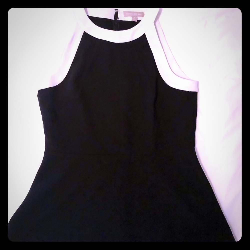 Banana Republic black and white peplum top